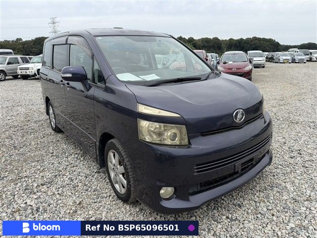 2008 Toyota Voxy