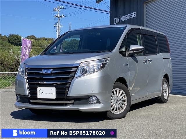 2017 Toyota Noah