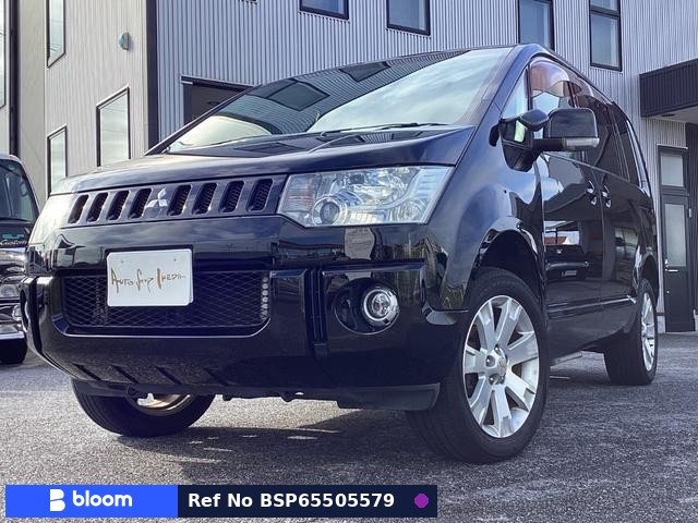 2012 Mitsubishi Delica D5