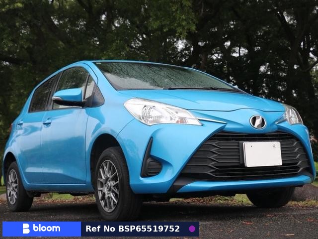 2017 Toyota Vitz