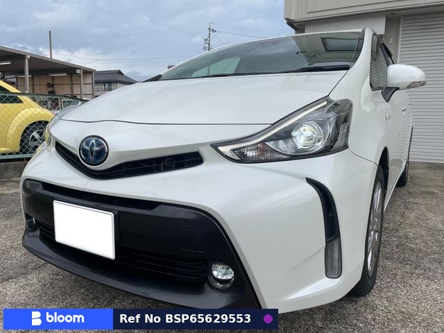 2019 Toyota Prius Alpha