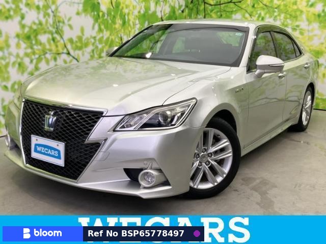 2013 Toyota Crown Hybrid