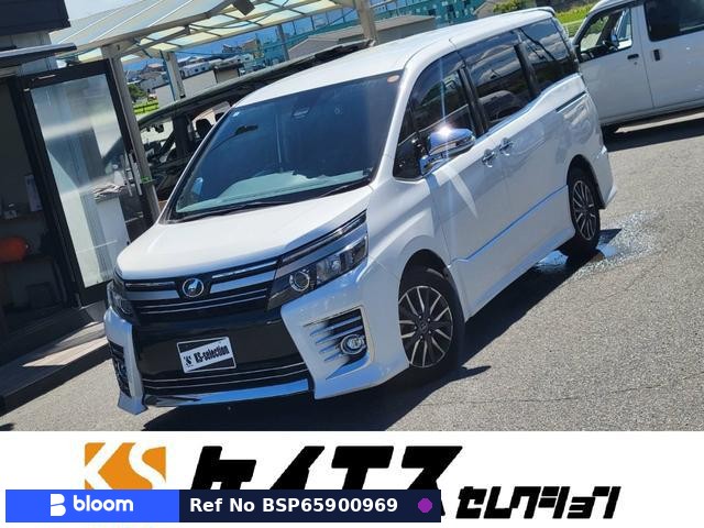 2017 Toyota Voxy