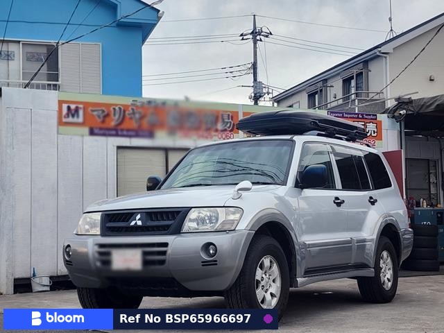 2002 Mitsubishi Pajero