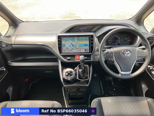 2019 Toyota Voxy