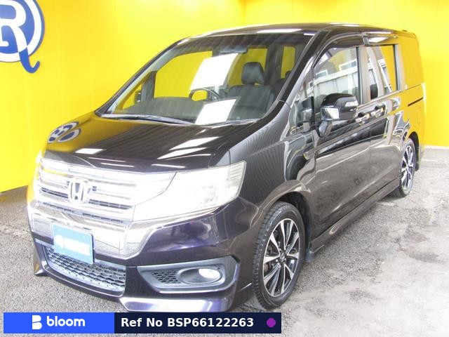 2014 Honda Stepwagon Spada