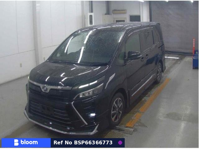 2017 Toyota Voxy