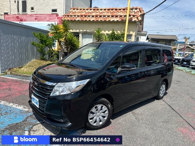 2016 Toyota Noah