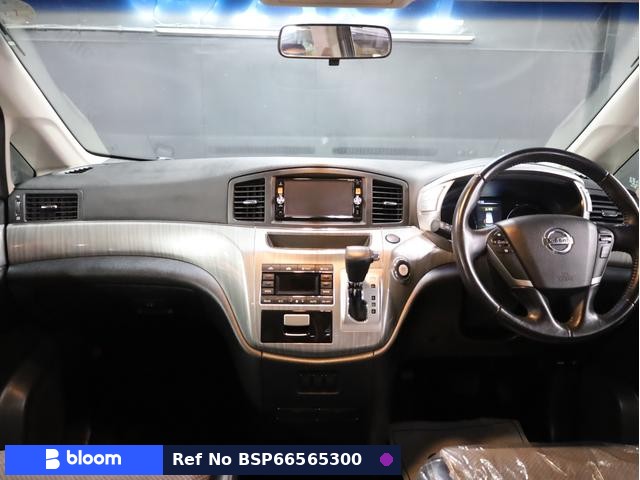2014 Nissan Elgrand
