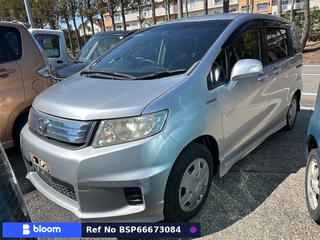 2012 Honda Freed Spike Hybrid