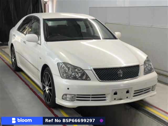 2005 Toyota Crown