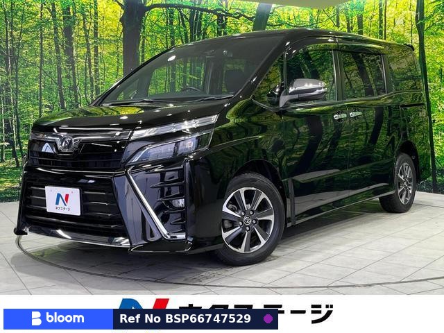 2017 Toyota Voxy