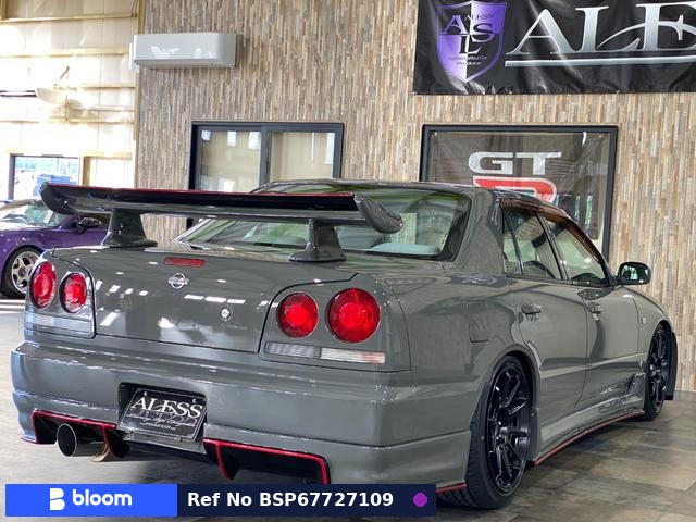 2000 Nissan Skyline