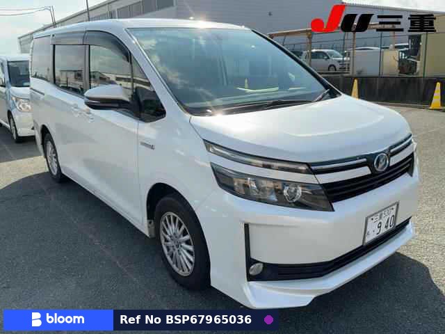 2015 Toyota Voxy