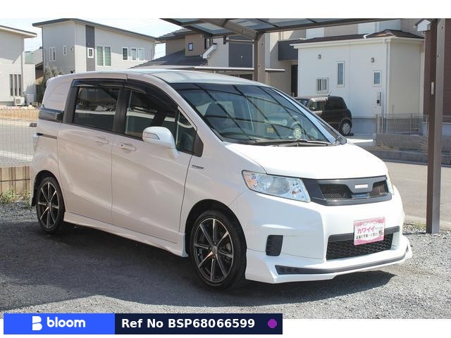 2014 Honda Freed Spike Hybrid