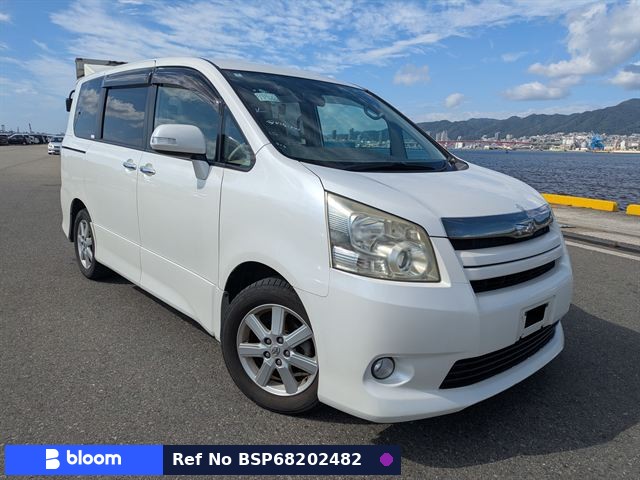 2009 Toyota Noah