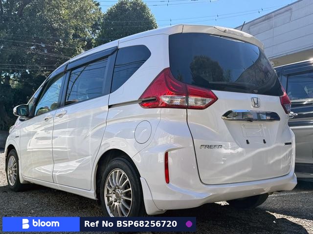 2016 Honda Freed Hybrid