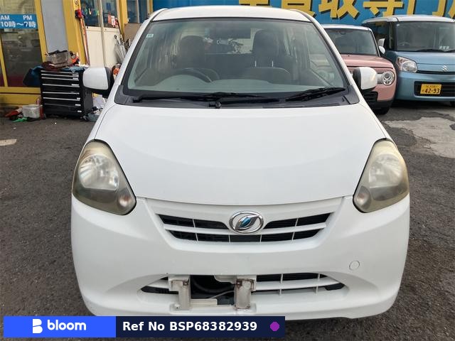2013 Daihatsu Mira ES