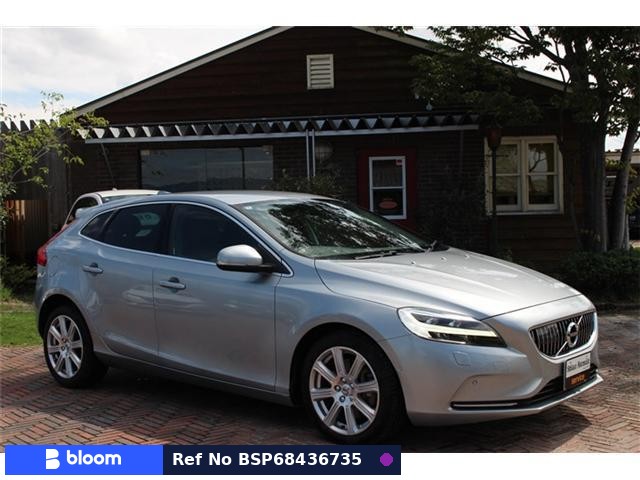 2018 Volvo V40