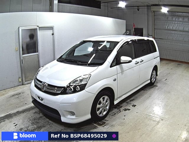 2014 Toyota Isis