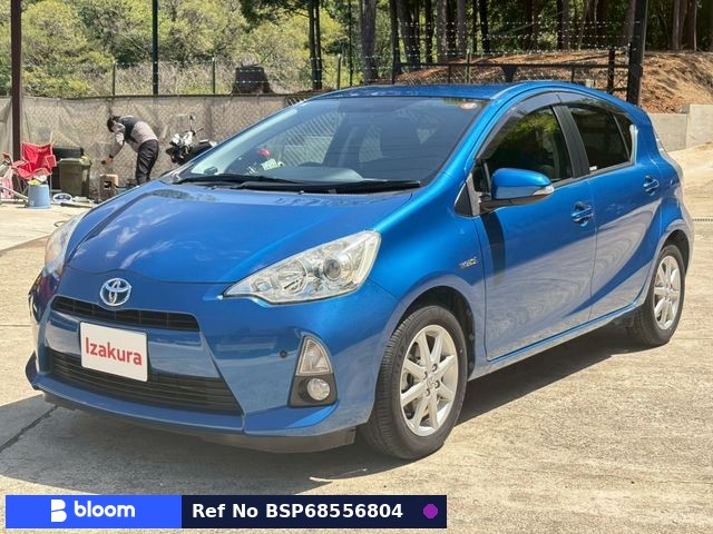 2013 Toyota Aqua