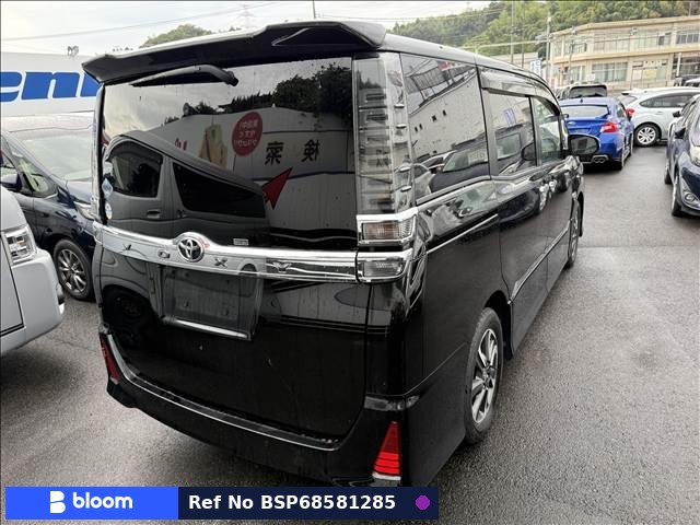 2020 Toyota Voxy