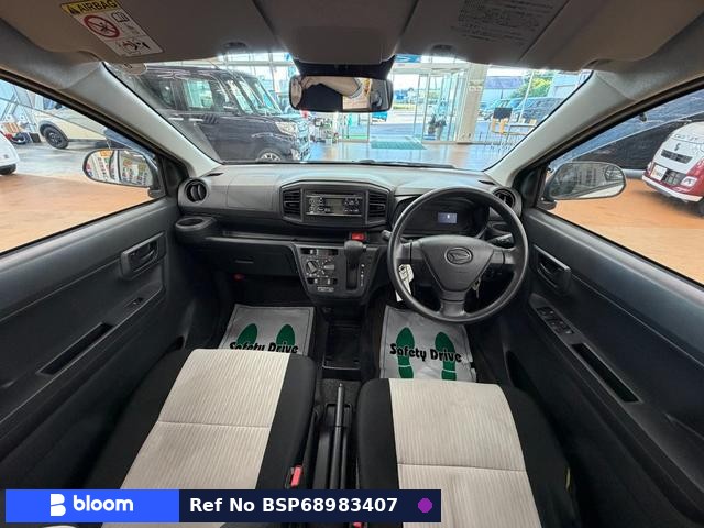 2018 Daihatsu Mira ES