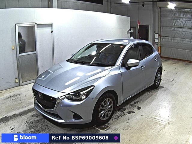 2017 Mazda Demio