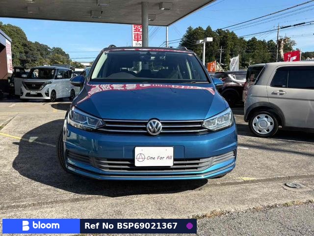 2016 Volkswagen Golf Touran