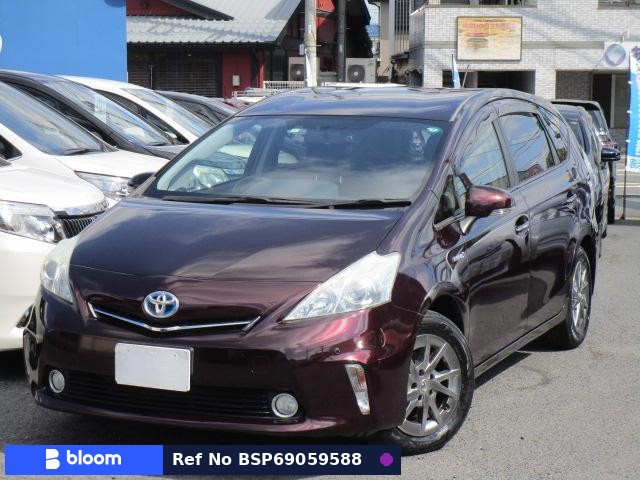 2013 Toyota Prius Alpha