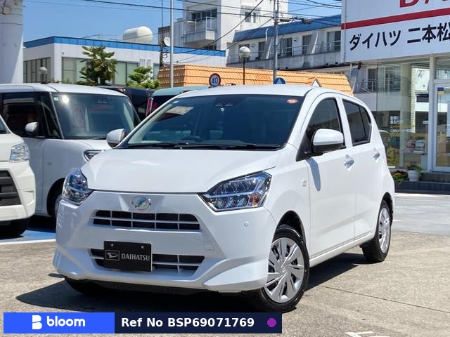 2025 Daihatsu Mira ES