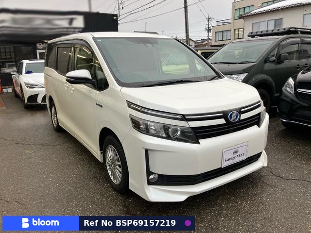 2017 Toyota Voxy