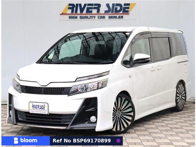 2016 Toyota Voxy
