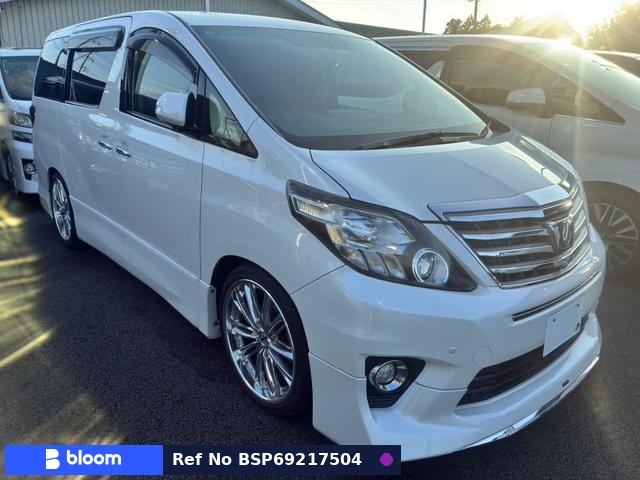 2014 Toyota Alphard