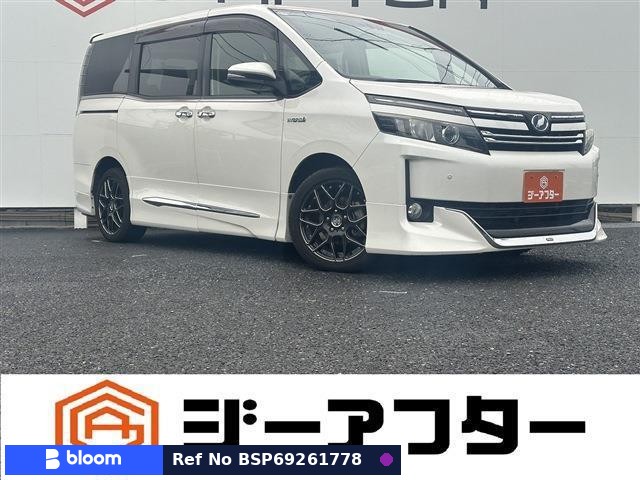 2014 Toyota Voxy