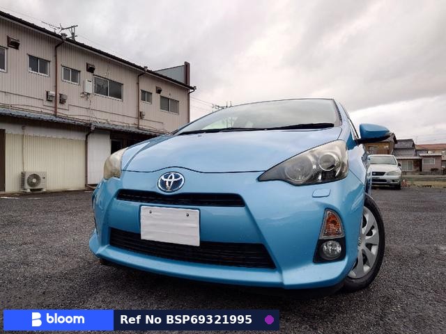 2013 Toyota Aqua