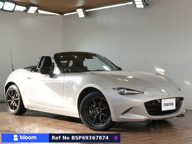 2022 Mazda Roadster