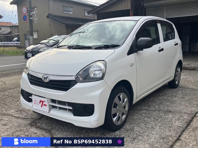 2016 Daihatsu Mira ES