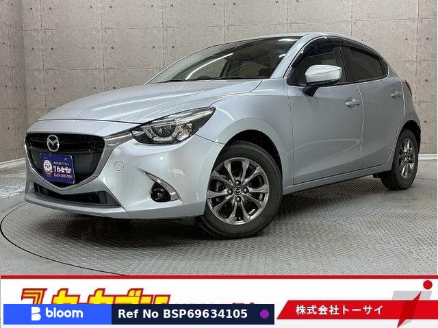2017 Mazda Demio