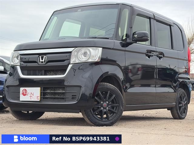 2017 Honda N BOX