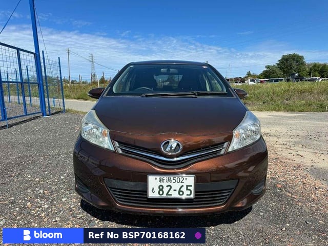 2012 Toyota Vitz