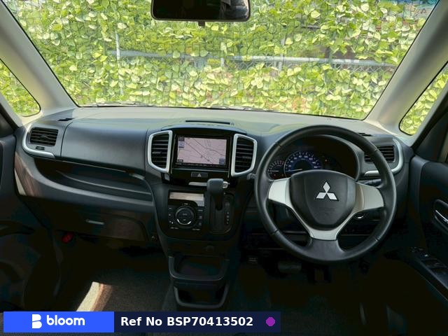 2014 Mitsubishi Delica D2