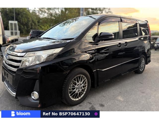 2016 Toyota Noah