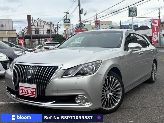 2016 Toyota Crown Majesta
