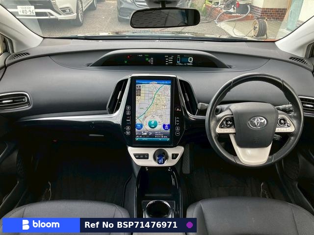 2017 Toyota Prius PHV