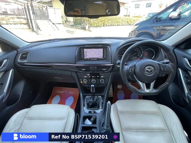 2013 Mazda Atenza