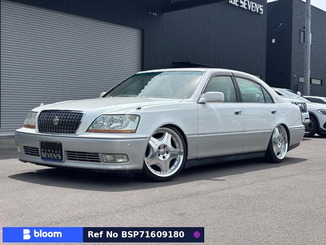 2004 Toyota Crown Majesta