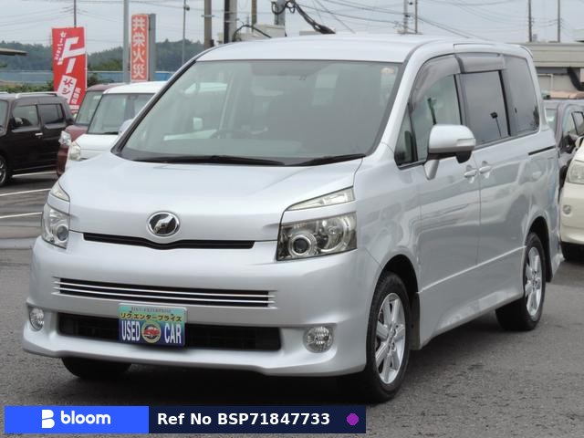 2009 Toyota Voxy