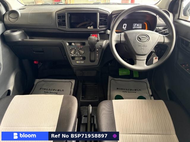 2020 Daihatsu Mira ES