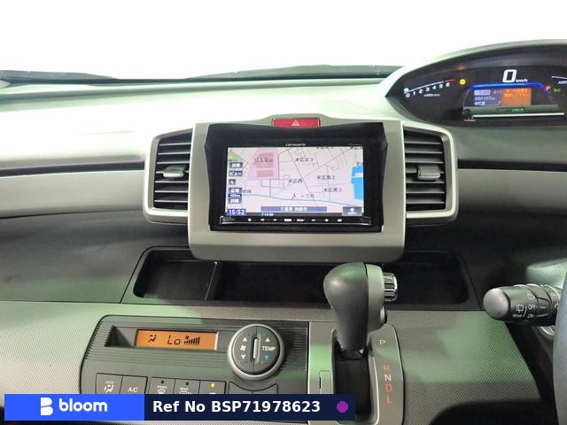 2012 Honda Freed Hybrid